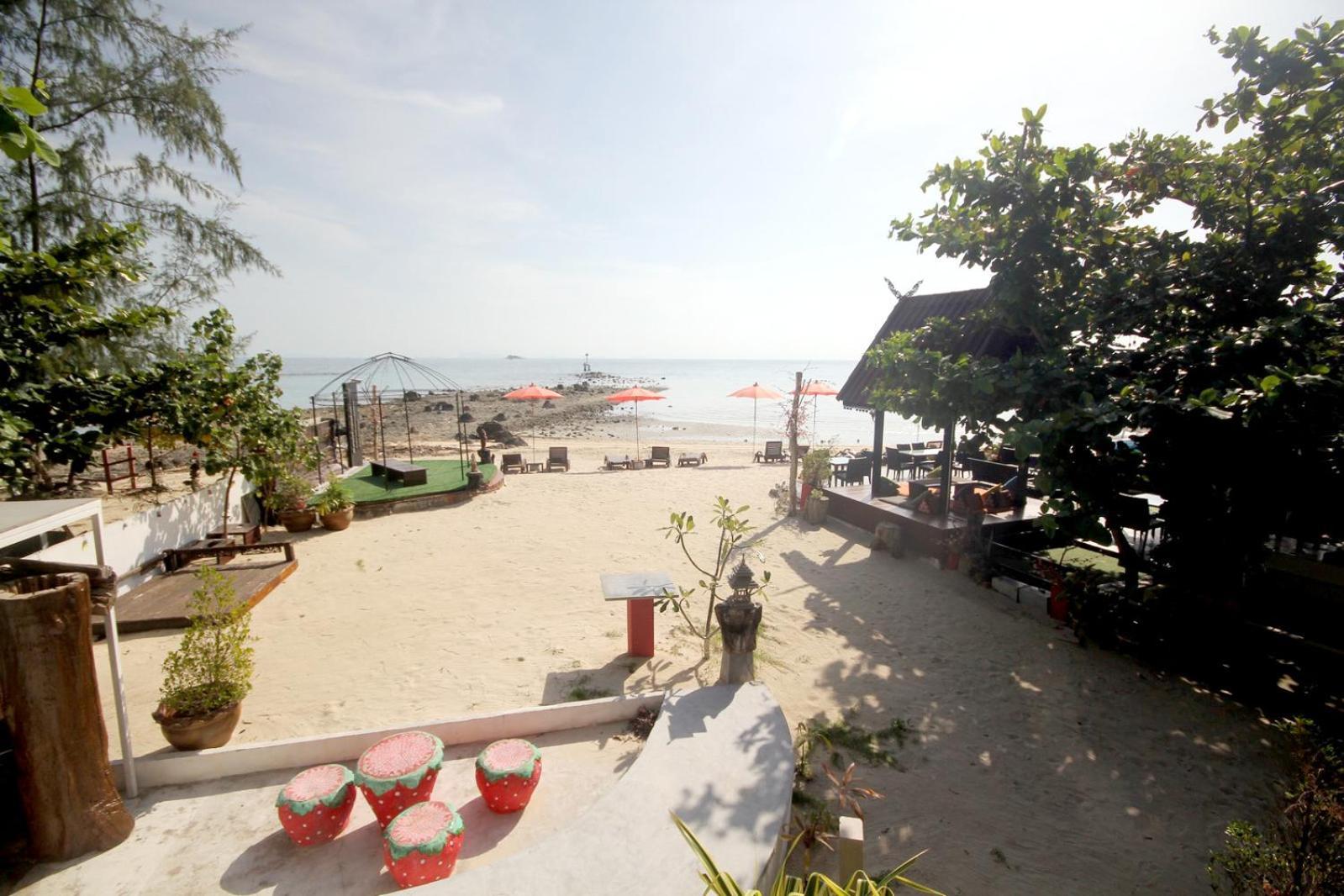 Phangan Cove Beach Resort ศรีธนู ภายนอก รูปภาพ
